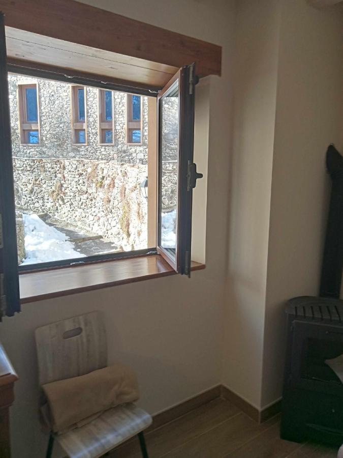 Casitas En Sallent En El Centro Villa Sallent De Gallego Exterior photo