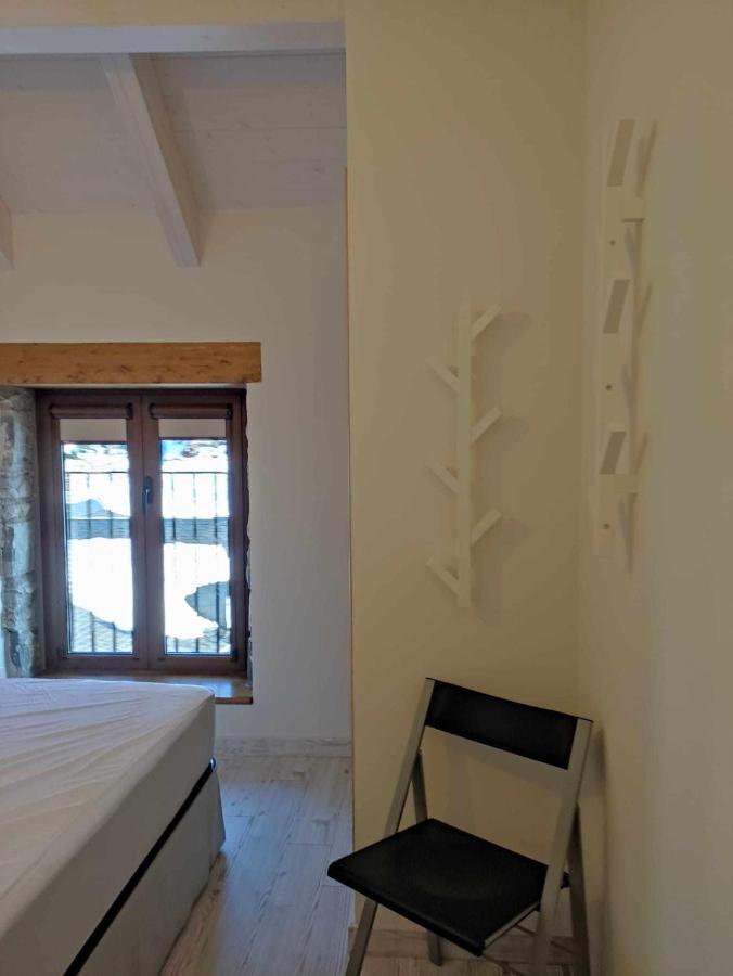 Casitas En Sallent En El Centro Villa Sallent De Gallego Exterior photo